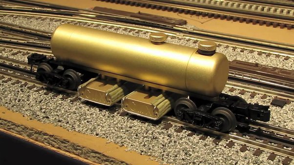 how to clean ho train tracks